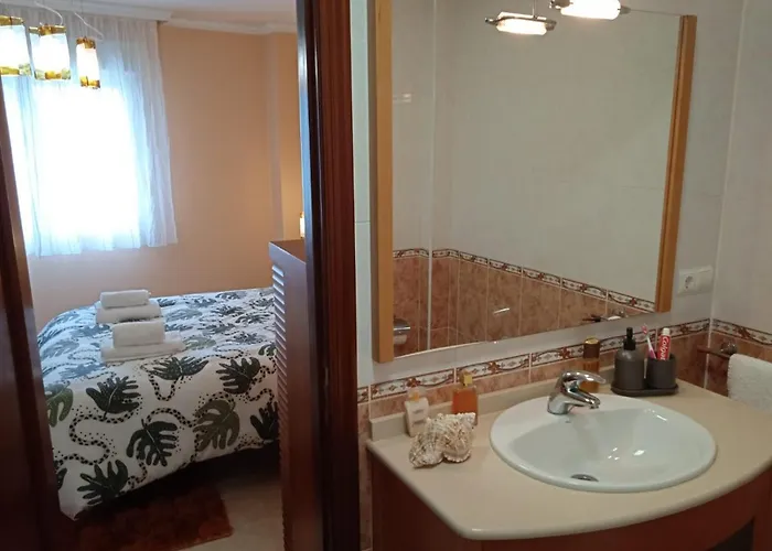 Apartman O Enxidro Playa, A 40 M De Playa Jardin Boiro